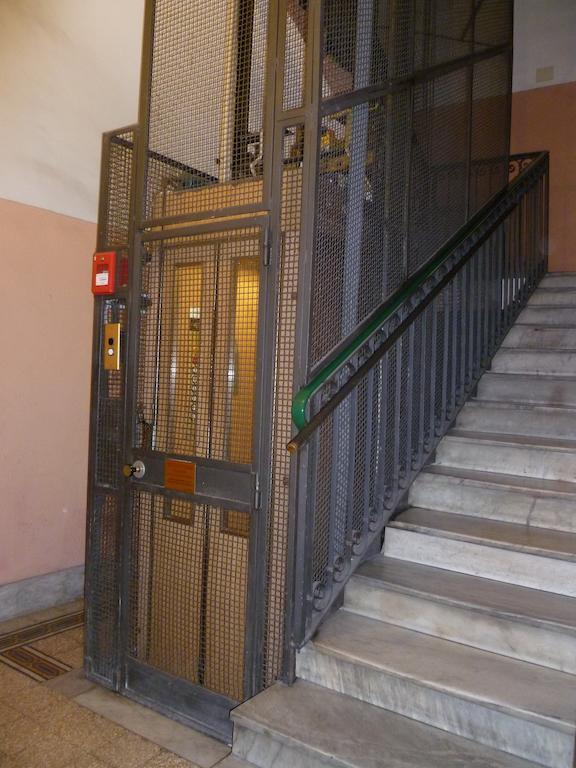 Poliziano Inn Roma Exterior foto