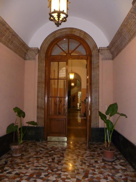 Poliziano Inn Roma Exterior foto